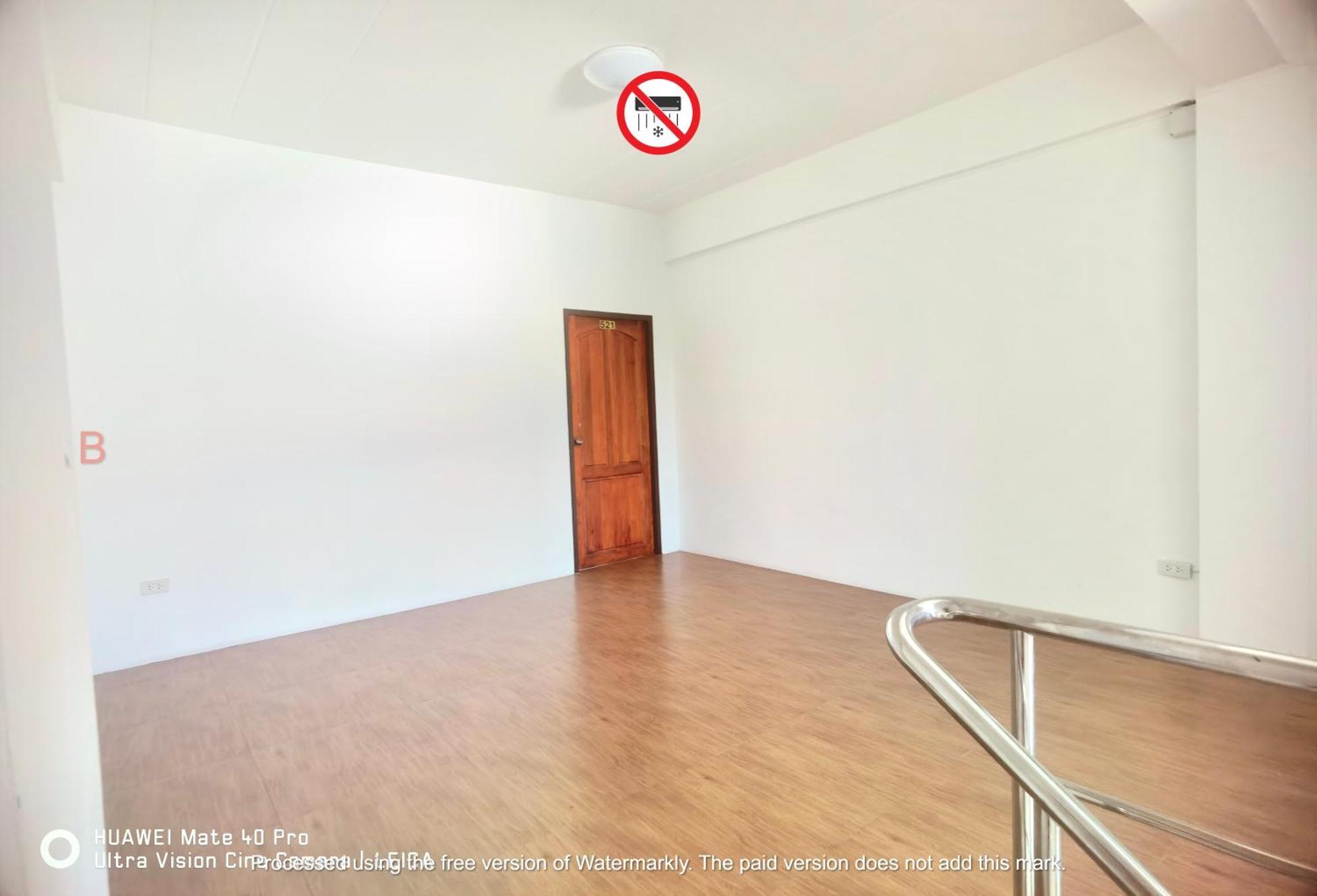 Yyk Hostel 24H Ban Khlong Krang Екстер'єр фото